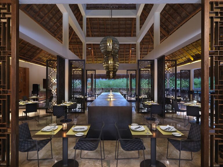 5 RS ParadisusPlayaDelCarmen-Royal_Service_La_Palapa_Grill