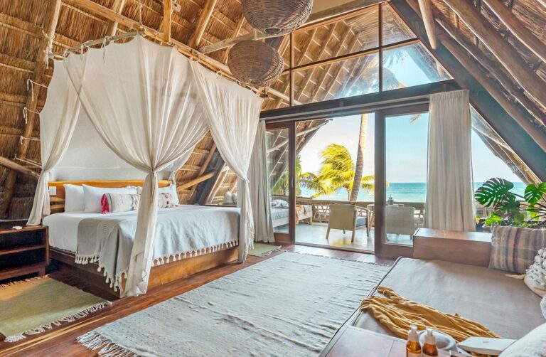 JUNIOR-SUITES-OCEAN-FRONT-TOP-LEVEL-1-1024x683-1